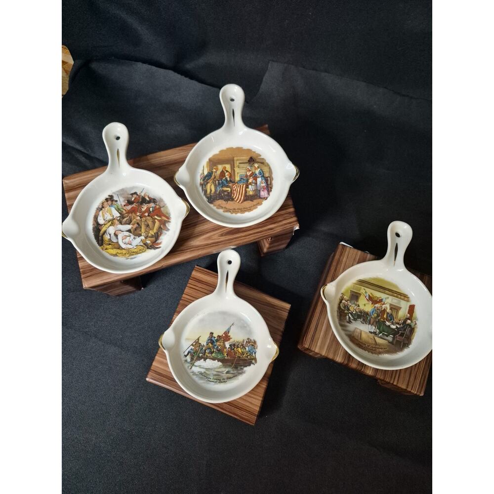 4 Mini Ceramic Skillets Vandalia Bicentennial of Freedom Patriotic USA